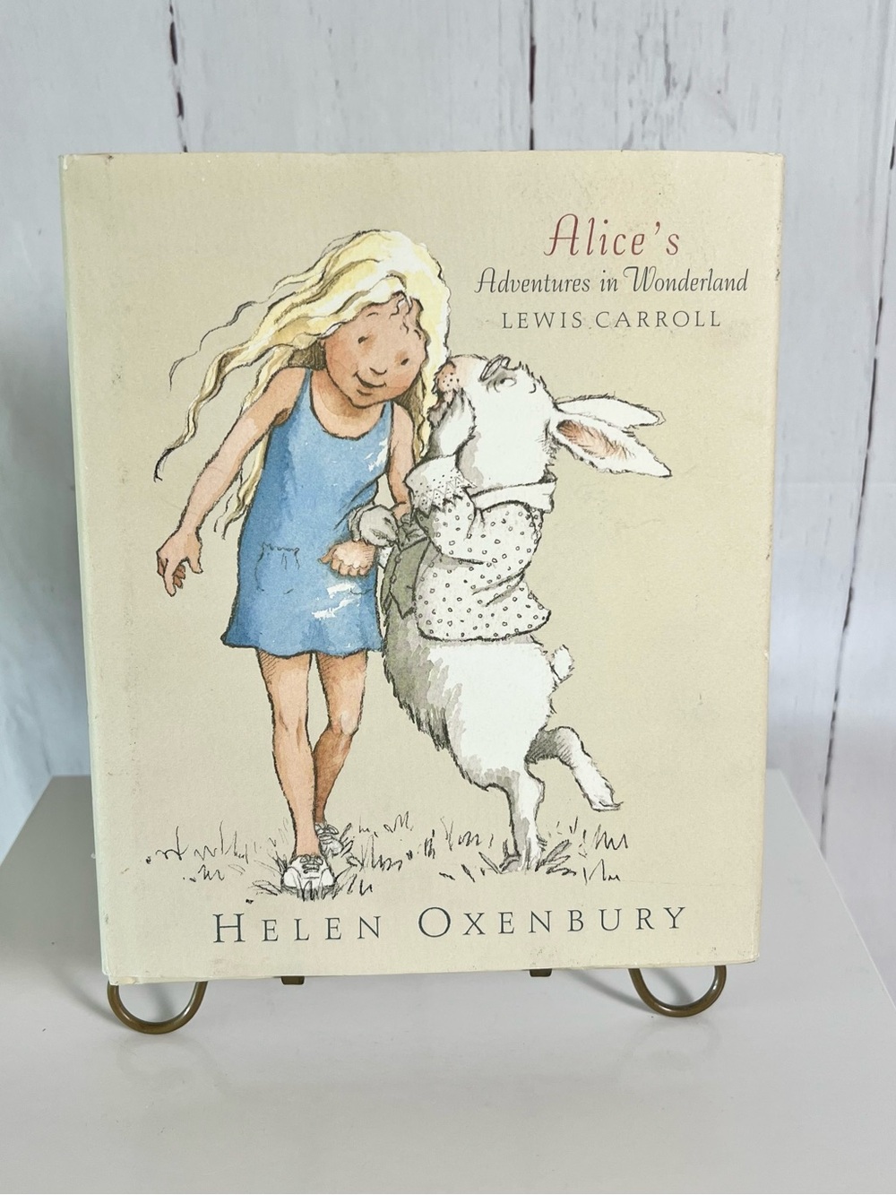 Alice's Adventures in Wonderland Hardcover Helen Oxenbury Illustrated Book
